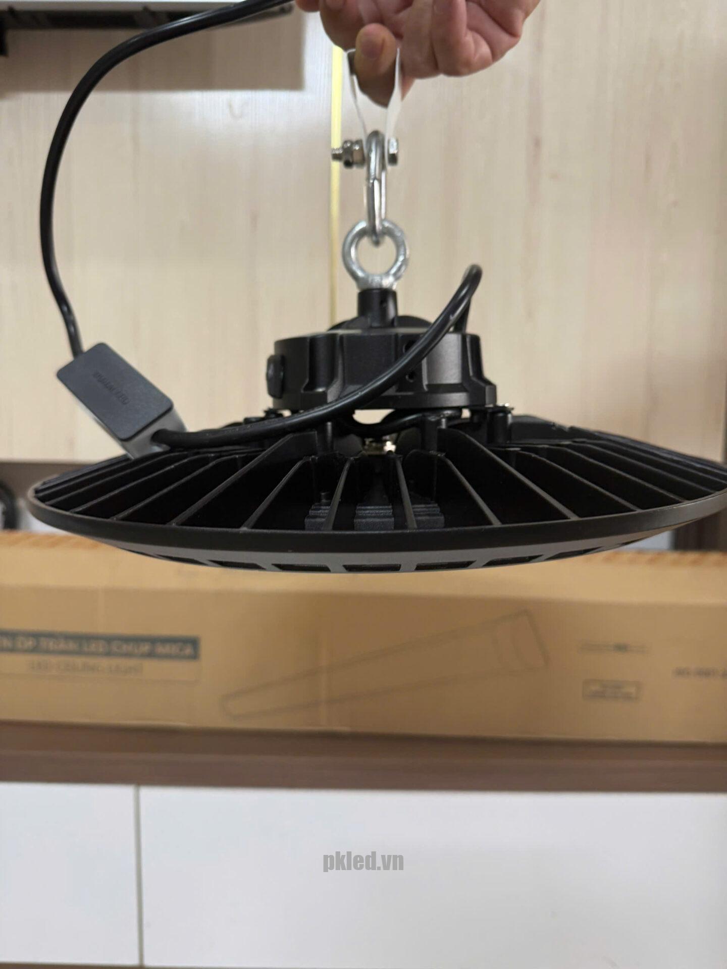 Đèn công nghiệp chống thấm 120W DDB120 Duhal